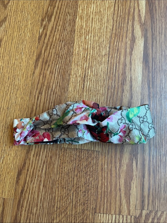 Gucci Accessories - Gucci Blooms GG 100% Silk Floral Print Headband Beige Pink and Green Women’s OS